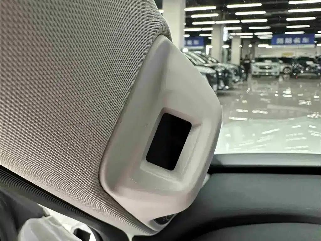 Trumpchi S9 2025 Model, Qiankun Ultra 6-Seater — миниатюра 19