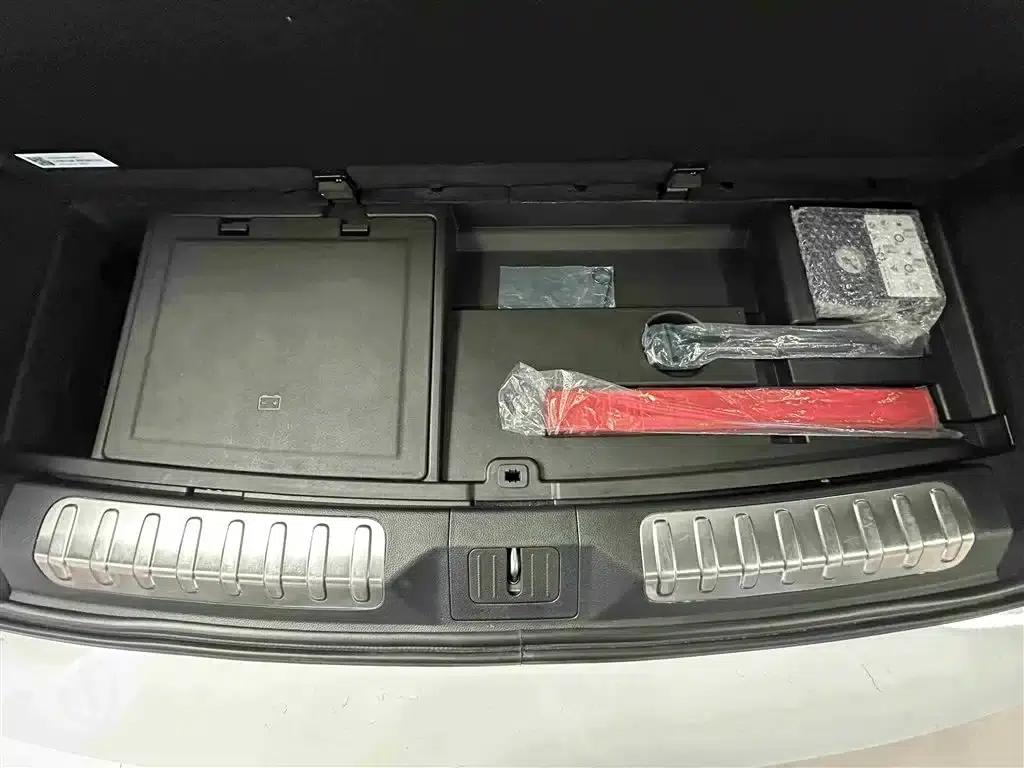 Trumpchi S9 2025 Model, Qiankun Ultra 6-Seater — миниатюра 31