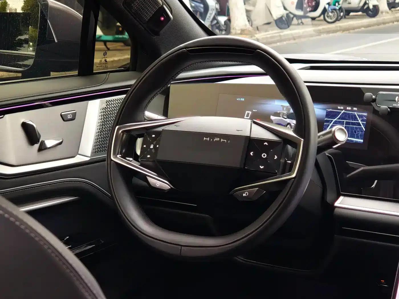 HiPhi Y 2023 560km Pioneer Edition — миниатюра 5