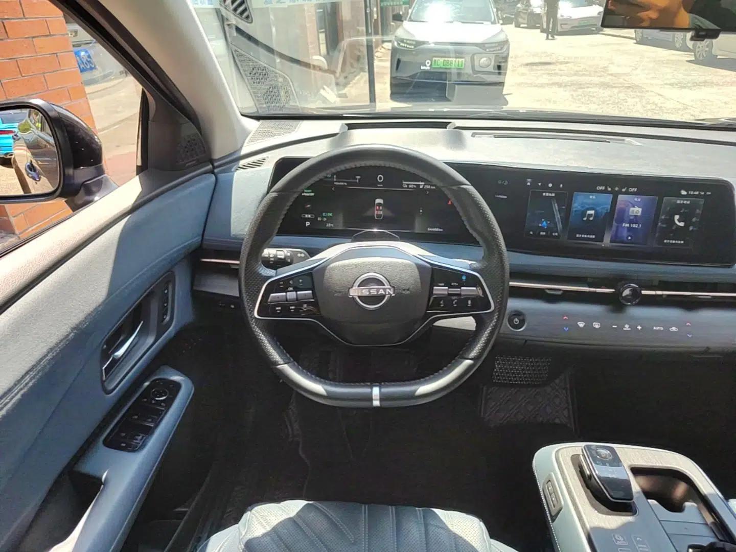 Nissan ARIYA 2022 Four-Wheel-Drive High-Performance Top-Tier Model — миниатюра 13