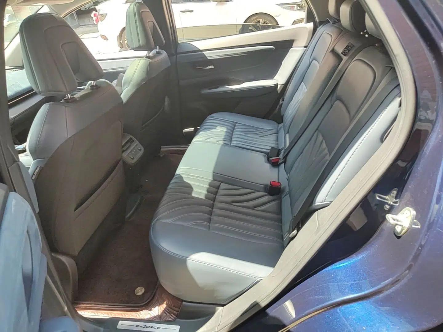 Nissan ARIYA 2022 Four-Wheel-Drive High-Performance Top-Tier Model — миниатюра 19