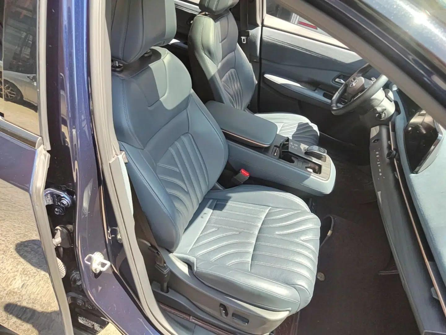 Nissan ARIYA 2022 Four-Wheel-Drive High-Performance Top-Tier Model — миниатюра 23