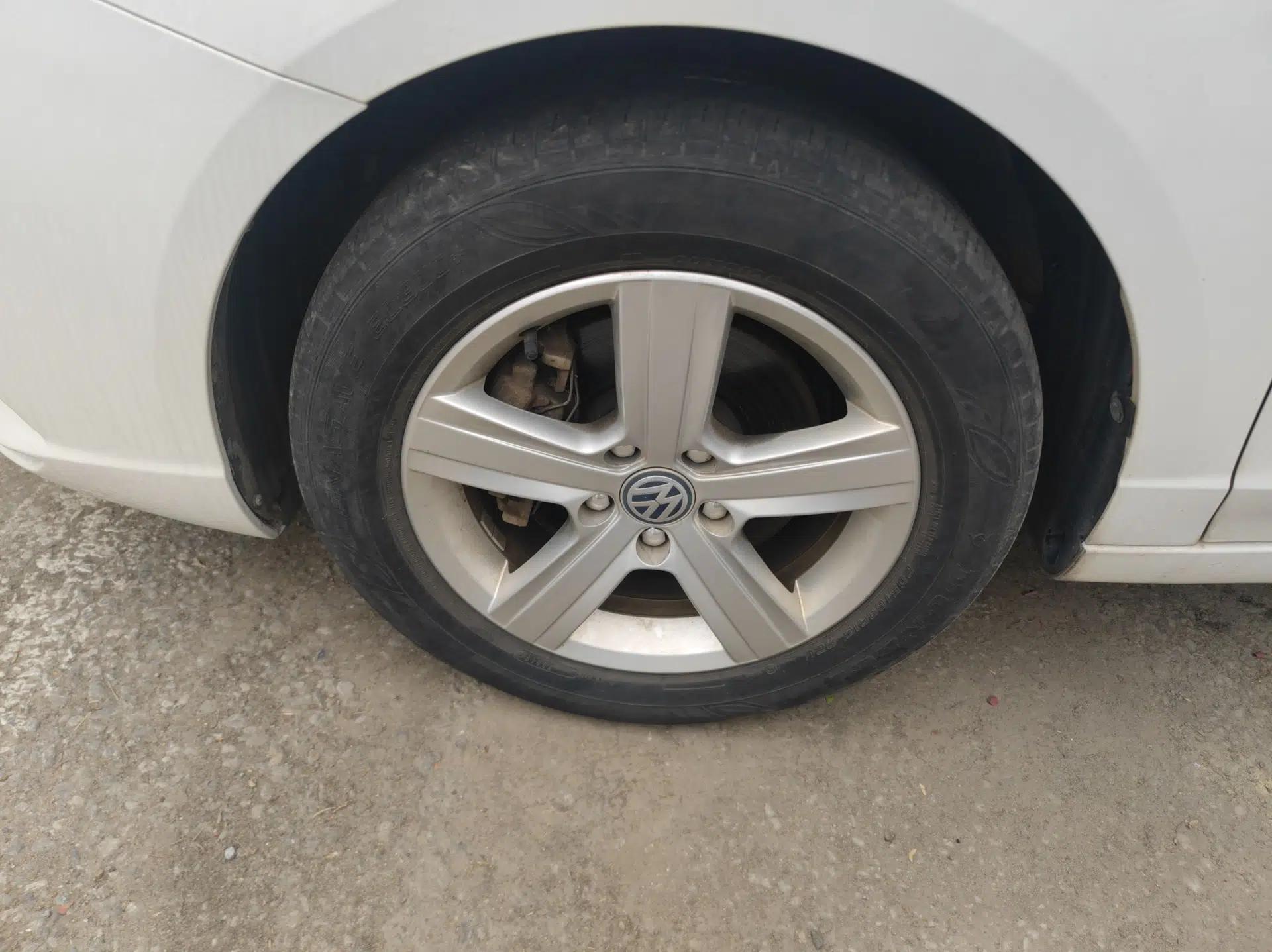 Roewe Ei5 2018 Internet Luxury Edition — миниатюра 8