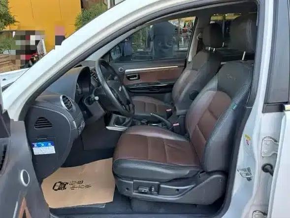 Haval H5 Classic 2016 Classic Edition 2.0T Manual 4WD Premium — миниатюра 18