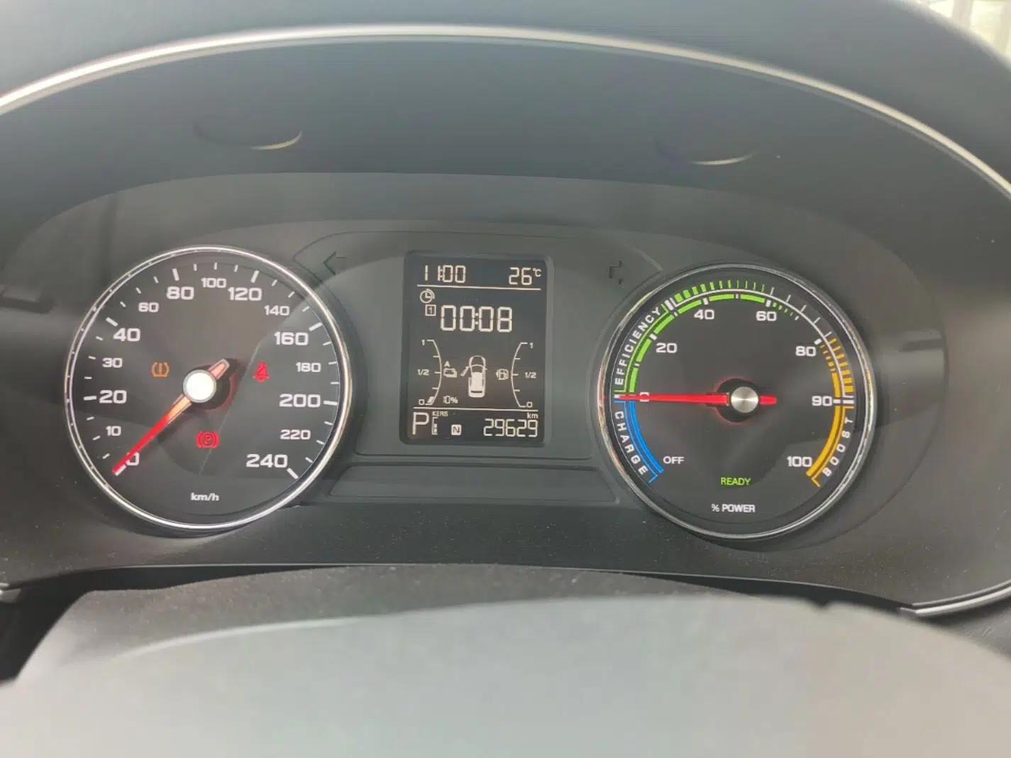Roewe i6 MAX New Energy 2020 1.5T PHEV Sporty Cool Edition — миниатюра 15