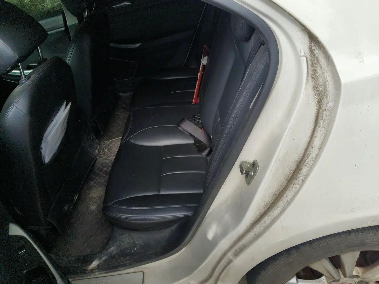 Roewe 550 2014 550S 1.8L Manual Smart Selection Model — миниатюра 18