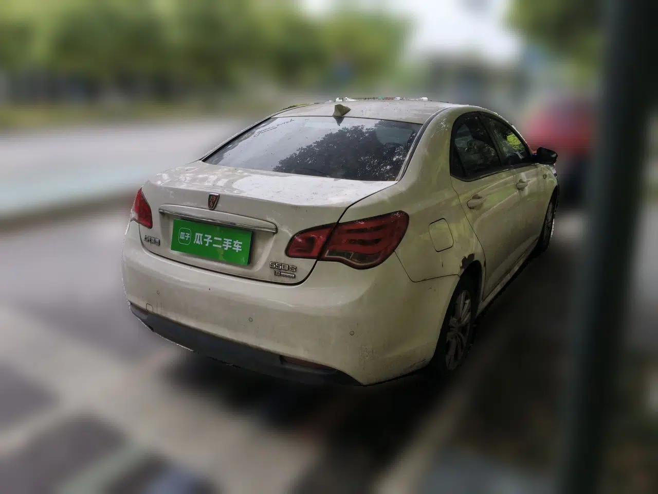 Roewe 550 2014 550S 1.8L Manual Smart Selection Model — миниатюра 4