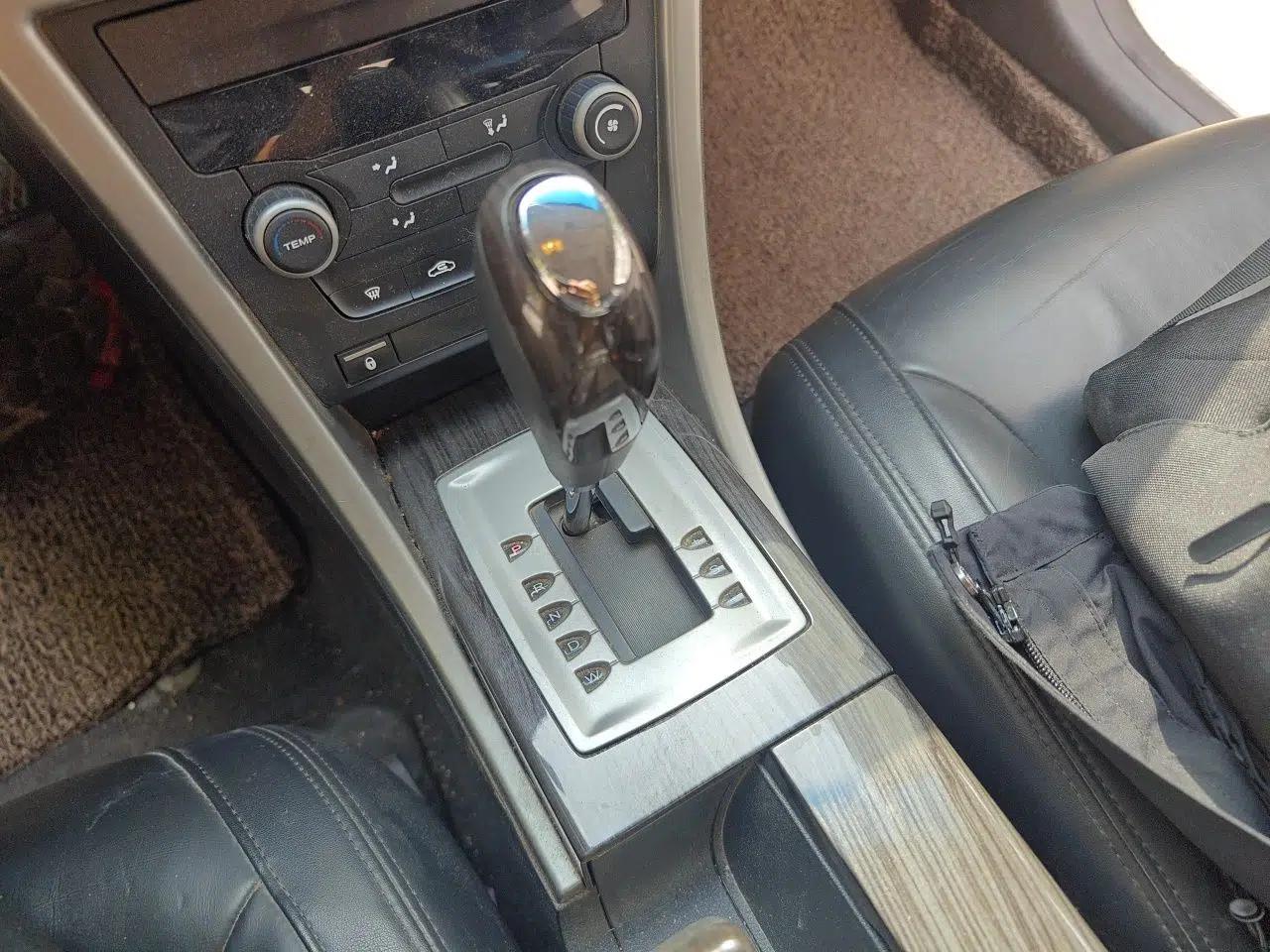 Roewe 550 2012 550 1.8L Automatic Value Edition — миниатюра 15