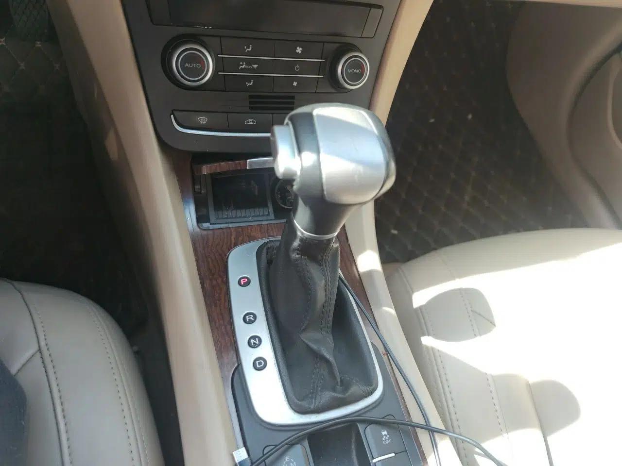 Roewe e550 2014 Flagship Edition — миниатюра 15