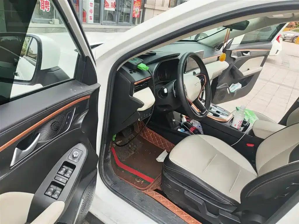 Haval First Love 2021 1.5T Automatic Large Edition — миниатюра 14