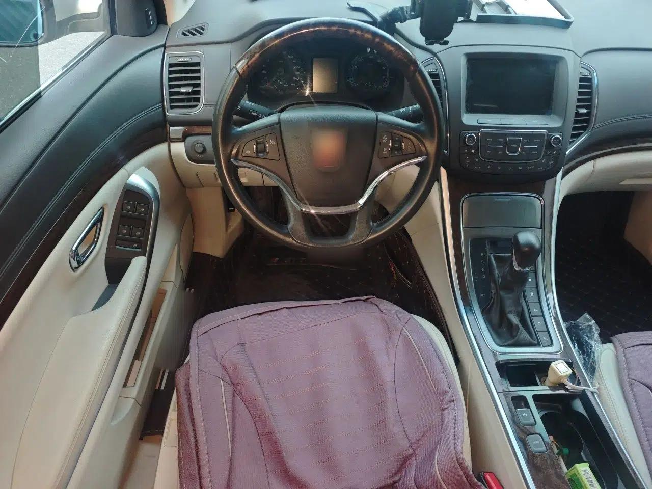 Roewe e950 2016 1.4T Luxury Edition — миниатюра 11