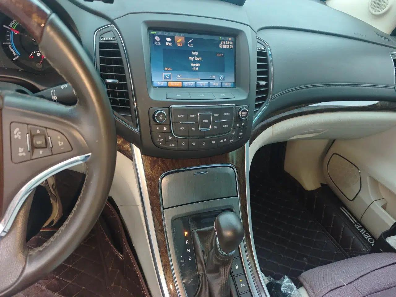 Roewe e950 2016 1.4T Luxury Edition — миниатюра 14