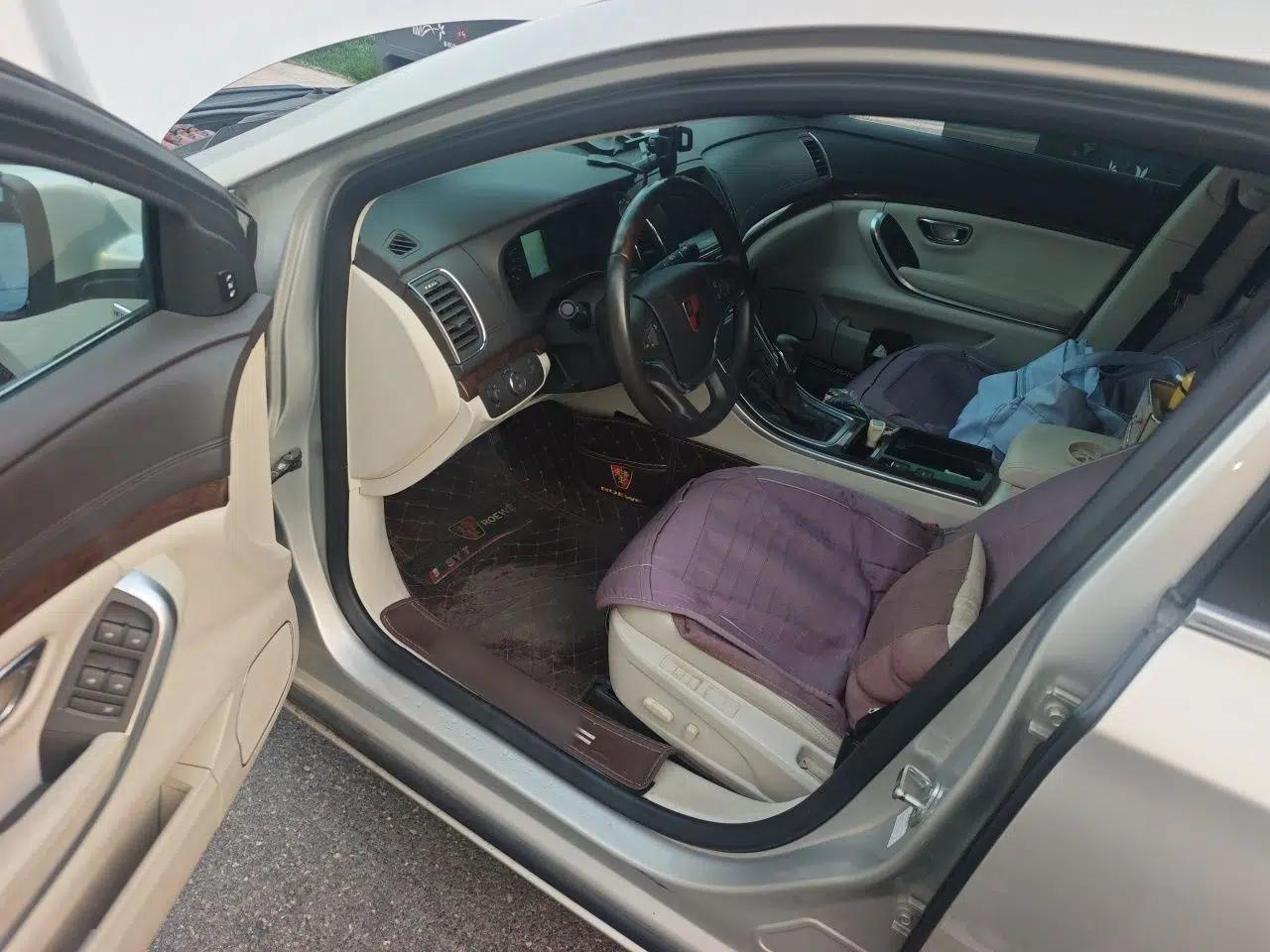Roewe e950 2016 1.4T Luxury Edition — миниатюра 17
