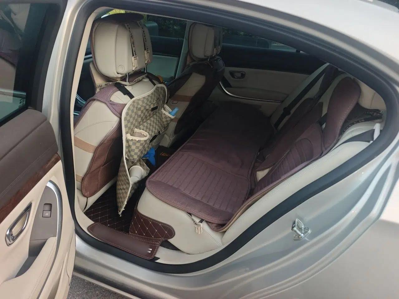 Roewe e950 2016 1.4T Luxury Edition — миниатюра 18