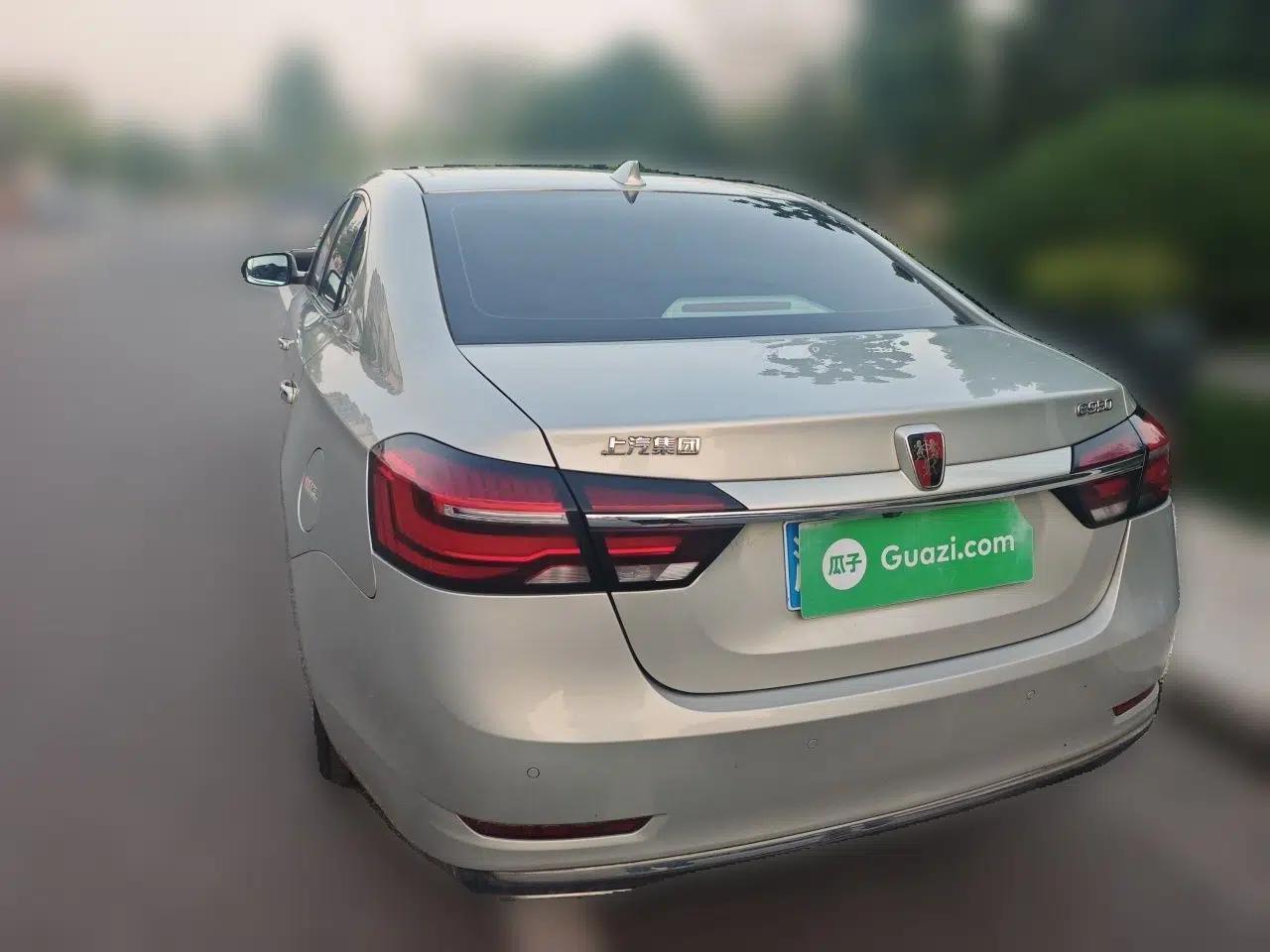 Roewe e950 2016 1.4T Luxury Edition — миниатюра 4