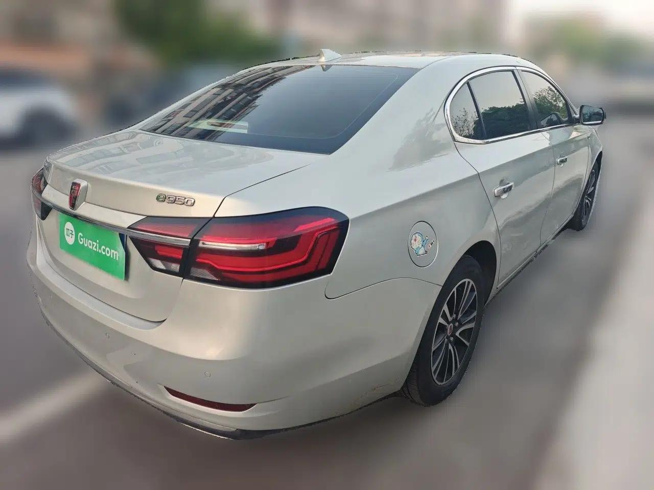 Roewe e950 2016 1.4T Luxury Edition — миниатюра 6