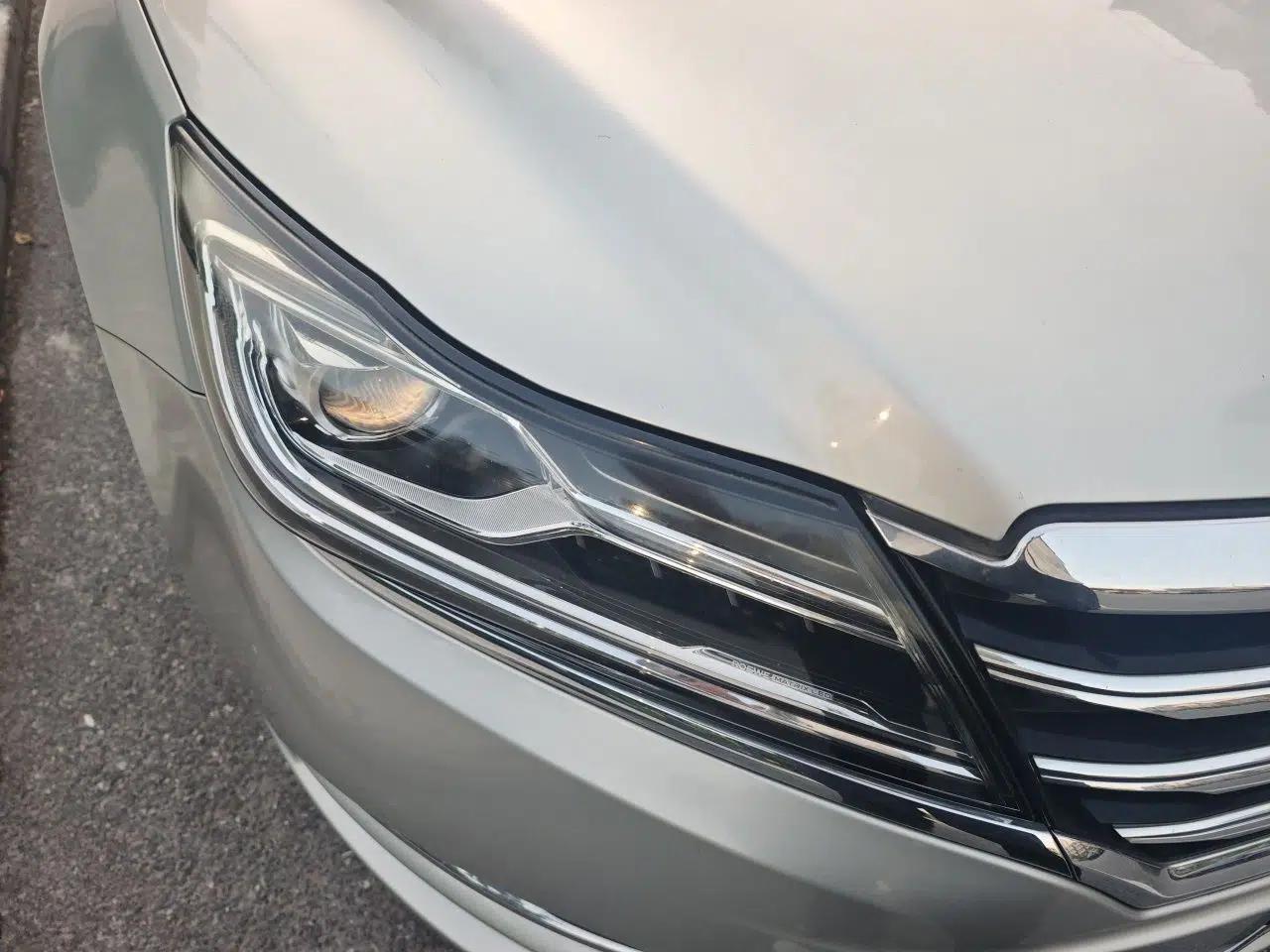 Roewe e950 2016 1.4T Luxury Edition — миниатюра 7