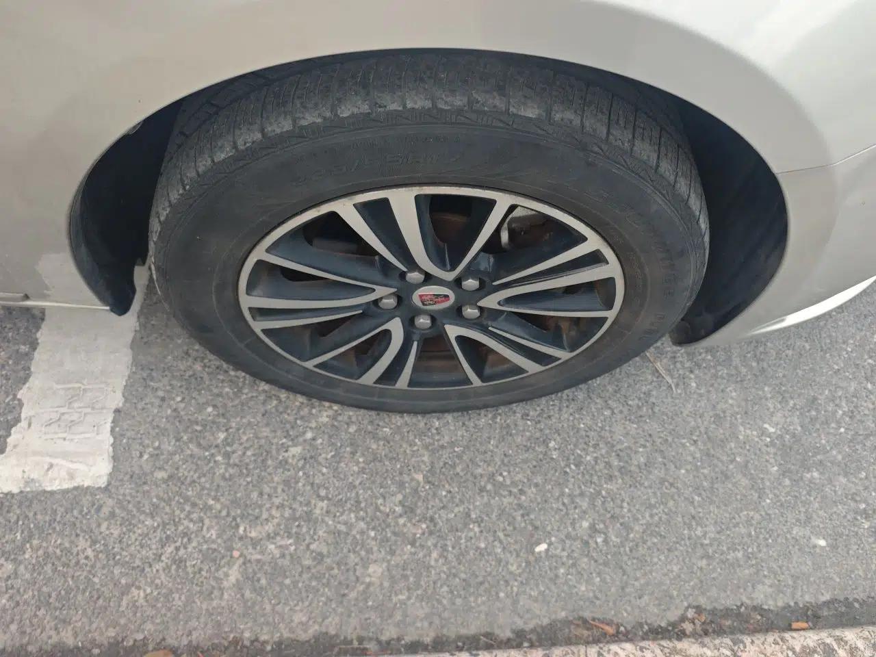 Roewe e950 2016 1.4T Luxury Edition — миниатюра 8
