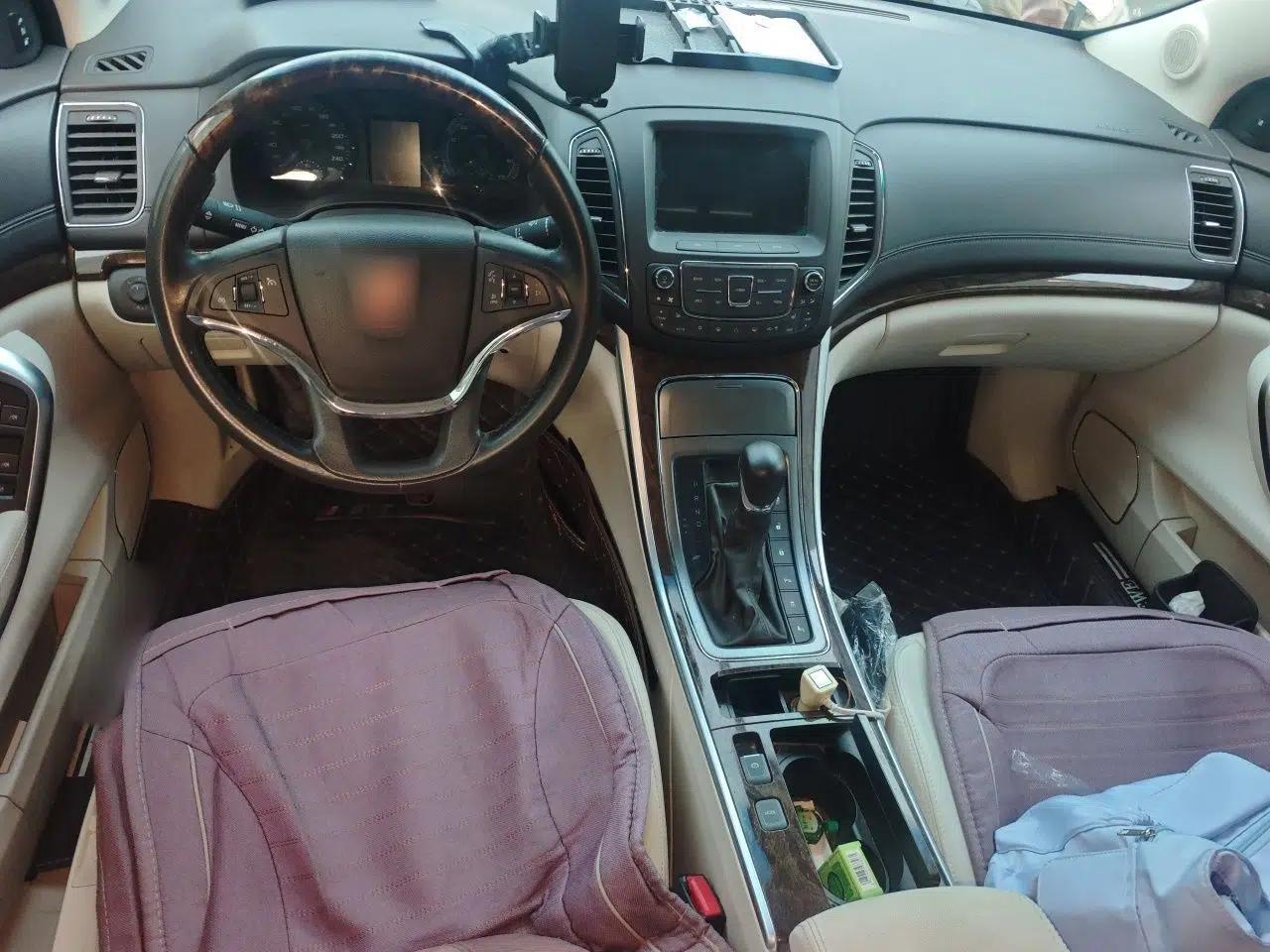 Roewe e950 2016 1.4T Luxury Edition — миниатюра 10