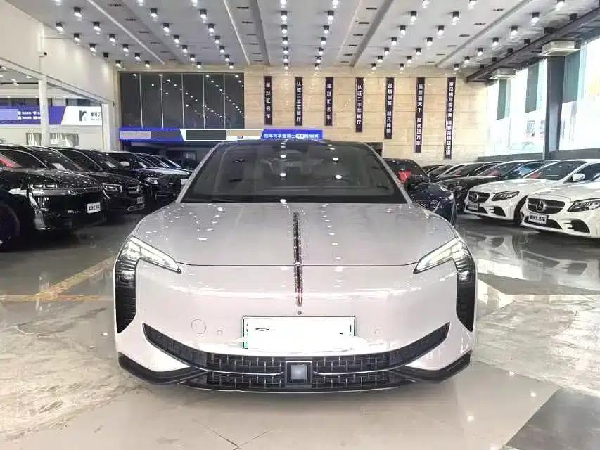 Hongqi EH7 2024 760 Pro+ AWD Edition — миниатюра 2