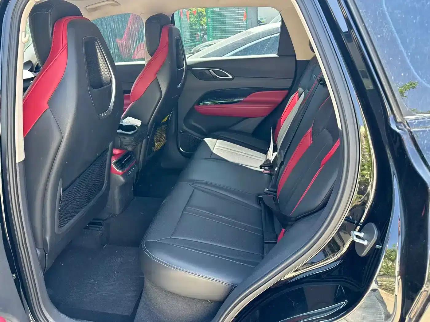 Hongqi HS3 2023 1.5T 2WD Goodness Edition — миниатюра 4
