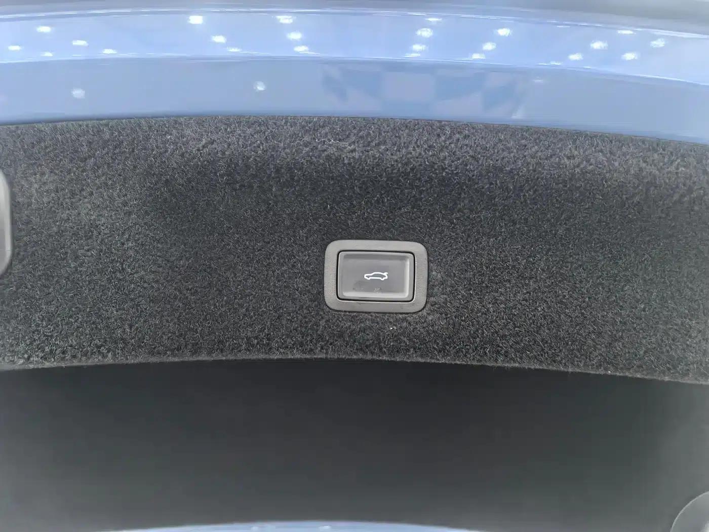 Hongqi Tiangong 05 2025 Model 750 Edition — миниатюра 14