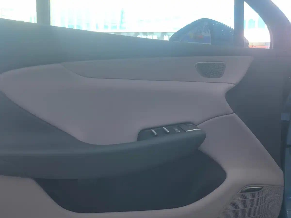 Hongqi Tiangong 05 2025 Model 750 Edition — миниатюра 8