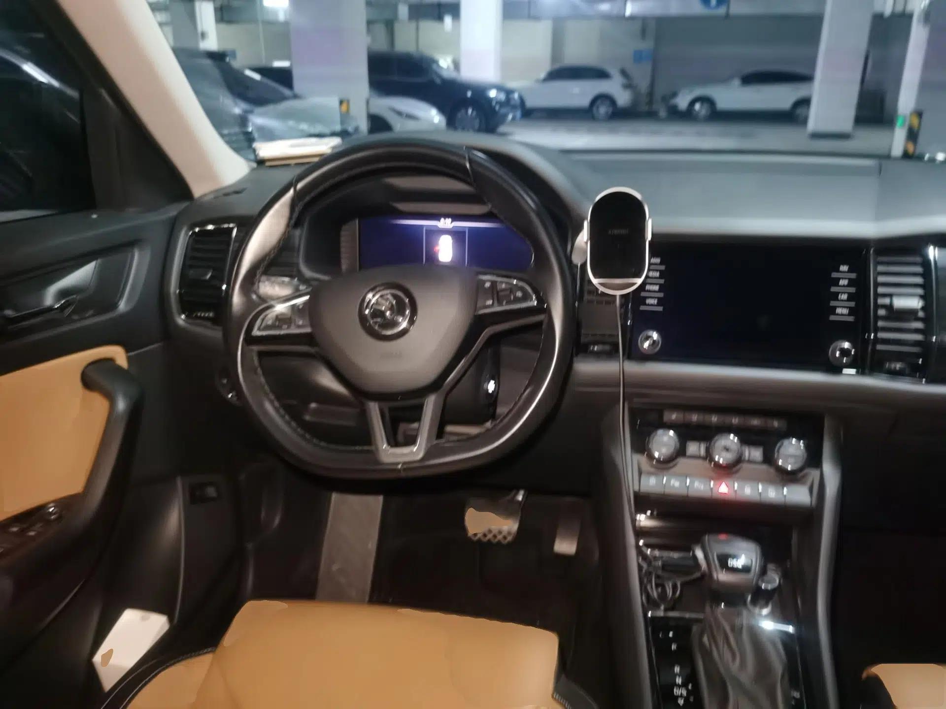 Skoda Kodiaq GT 2019 TSI330 Two-Wheel-Drive Luxury Edition China V Standard — миниатюра 11