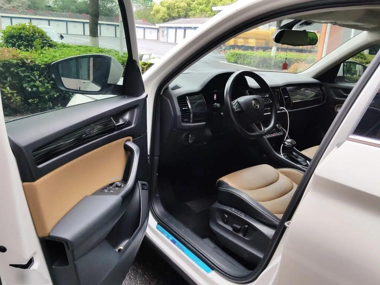 Skoda Kodiaq GT 2019 TSI330 Two-Wheel-Drive Luxury Edition China V Standard — миниатюра 17