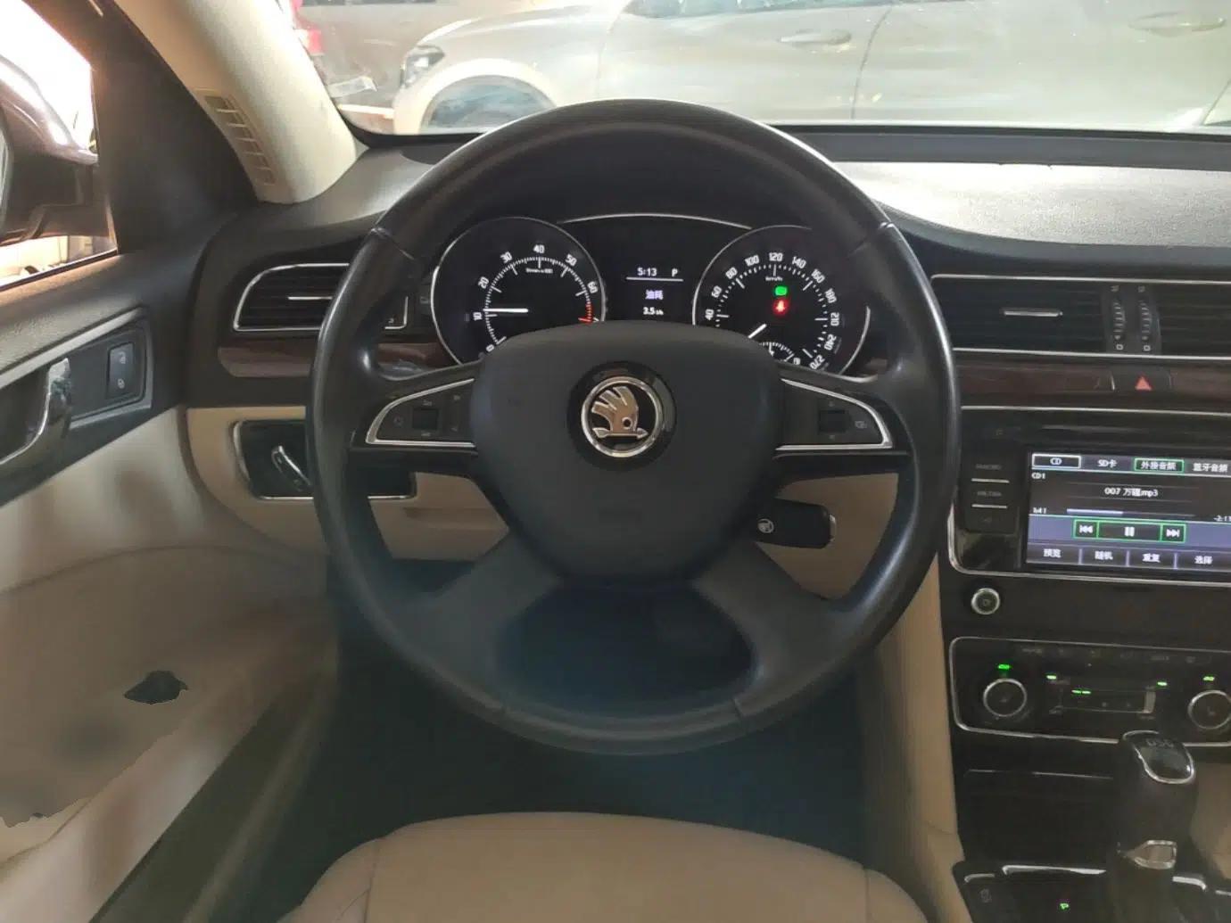 Skoda Superb Combi 2014 2.0 TSI Prestige Edition — миниатюра 14