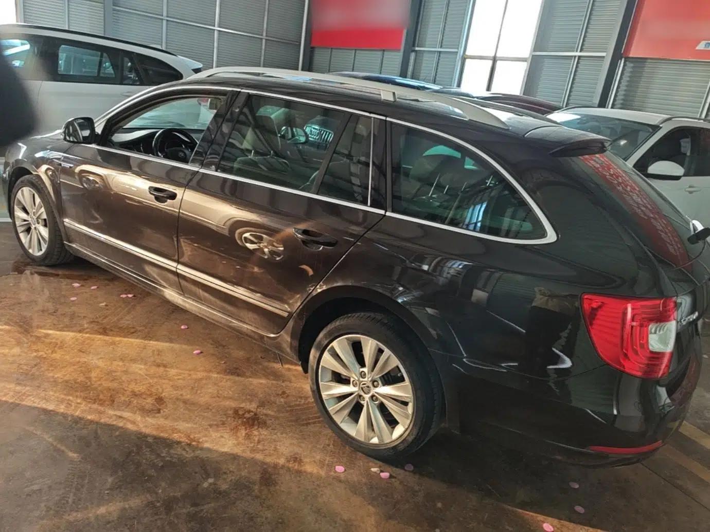 Skoda Superb Combi 2014 2.0 TSI Prestige Edition — миниатюра 4