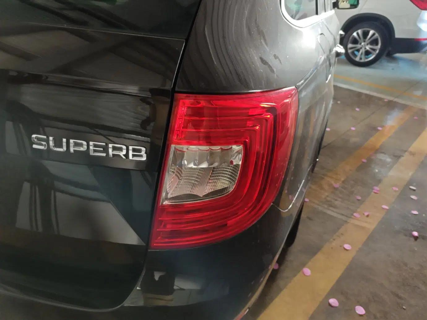 Skoda Superb Combi 2014 2.0 TSI Prestige Edition — миниатюра 7