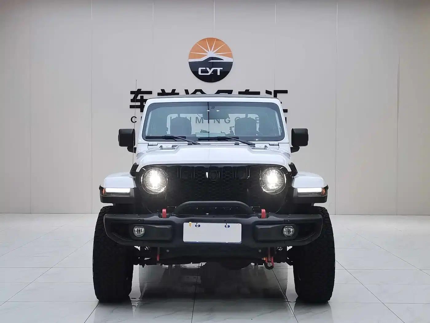 Gladiator 2022 3.6L First Edition — миниатюра 3