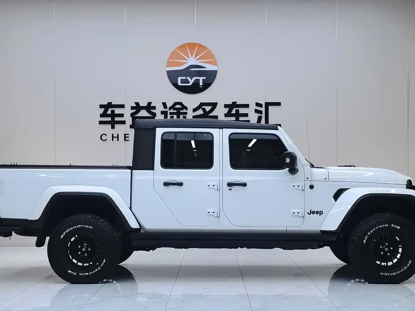 Gladiator 2022 3.6L First Edition — миниатюра 7