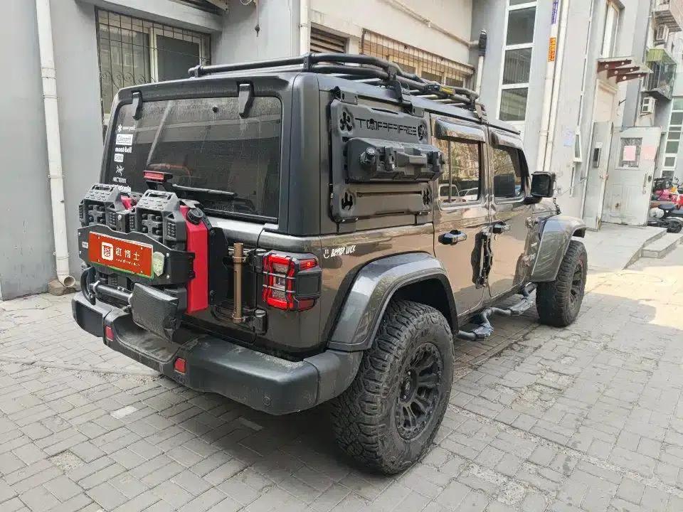Jeep Wrangler New Energy 2021 Model 4-Door 2.0T 4xe Sahara — миниатюра 2