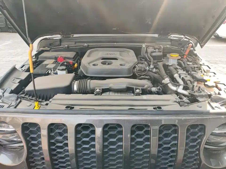 Jeep Wrangler New Energy 2021 Model 4-Door 2.0T 4xe Sahara — миниатюра 4