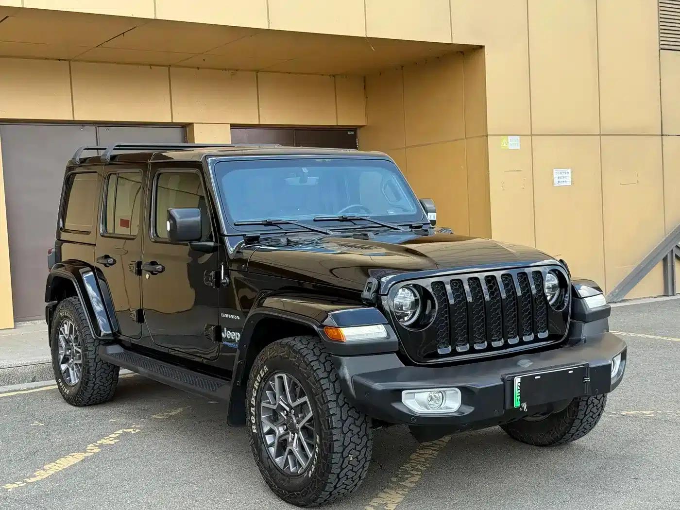 Jeep Wrangler New Energy 2021 Model 4-Door 2.0T 4xe Sahara First Edition — миниатюра 3