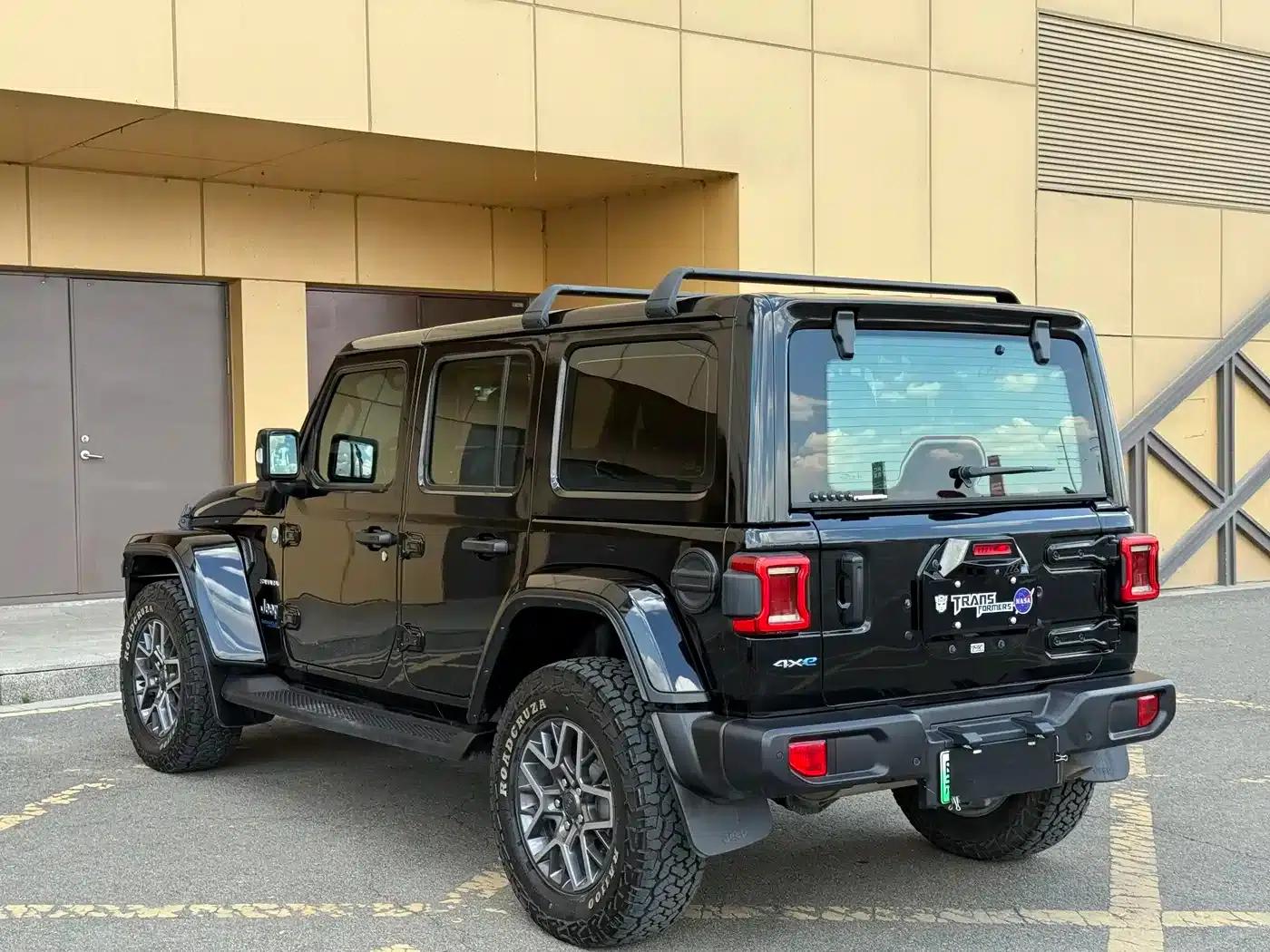 Jeep Wrangler New Energy 2021 Model 4-Door 2.0T 4xe Sahara First Edition — миниатюра 7