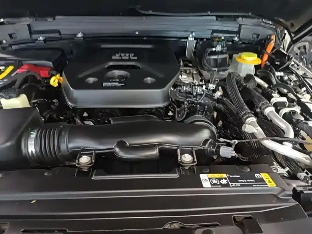 Jeep Wrangler New Energy 2021 Model 4-Door 2.0T 4xe Sahara First Edition — миниатюра 20