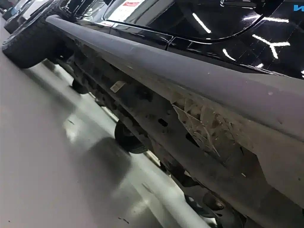 Jeep Wrangler New Energy 2021 Model 4-Door 2.0T 4xe Sahara First Edition — миниатюра 21