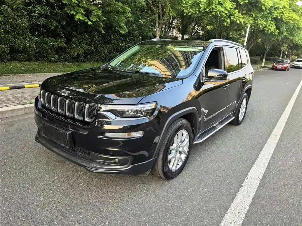 Commander 2018 2.0T 2WD Enjoy Edition (China VI Emission Standard) — миниатюра 1