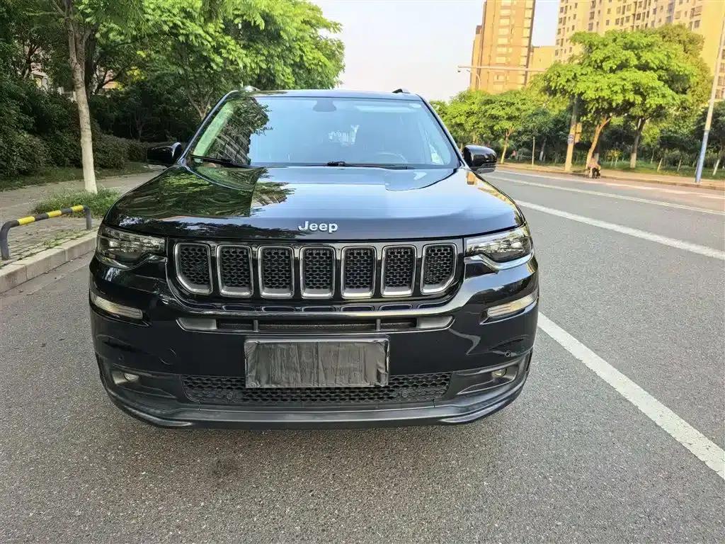 Commander 2018 2.0T 2WD Enjoy Edition (China VI Emission Standard) — миниатюра 3