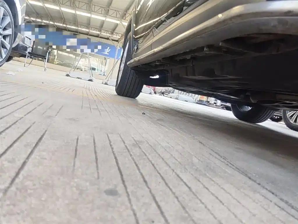 Commander 2018 2.0T 2WD Enjoy Edition (China VI Emission Standard) — миниатюра 21