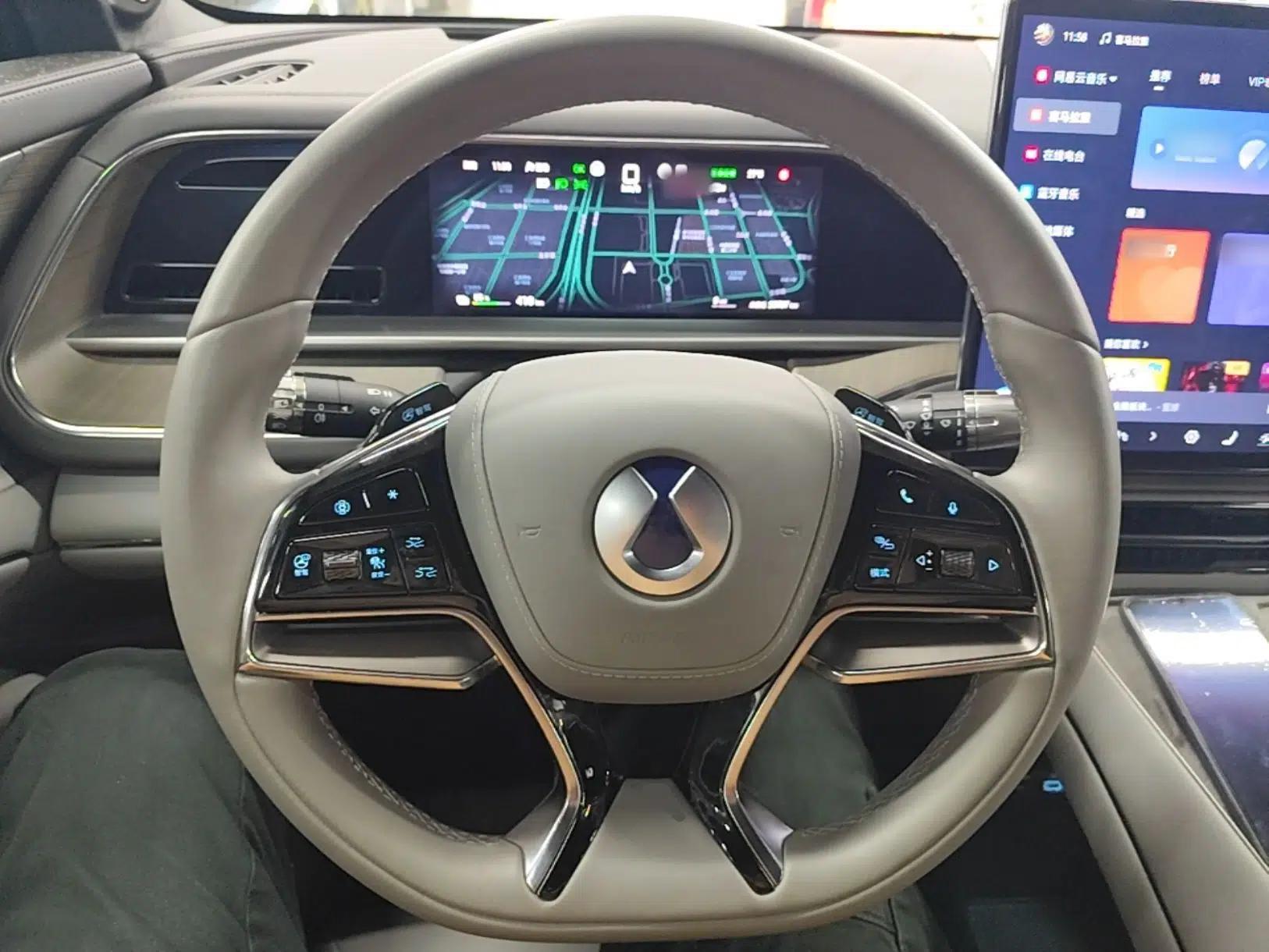 Denza N7 2024 630 All-Wheel Drive Intelligent Driving Max Edition — миниатюра 14