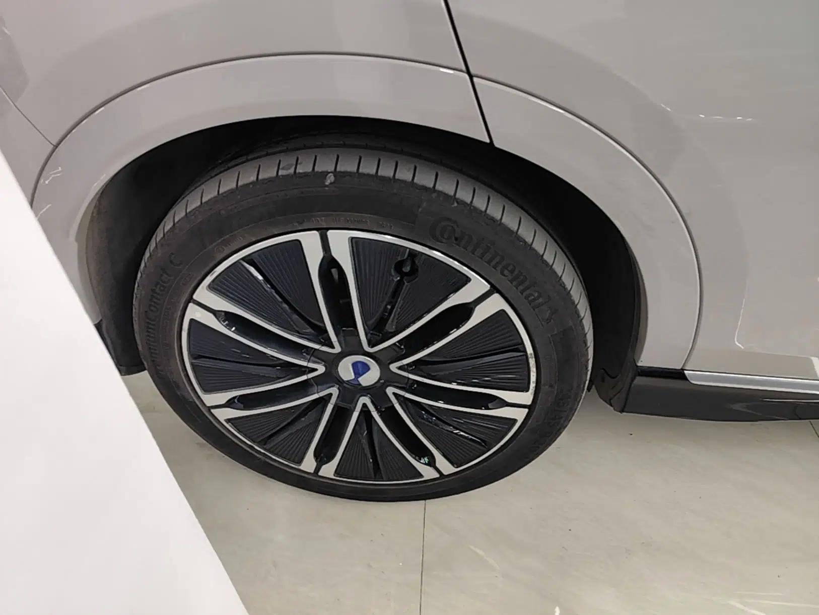 Denza N7 2024 630 All-Wheel Drive Intelligent Driving Max Edition — миниатюра 10
