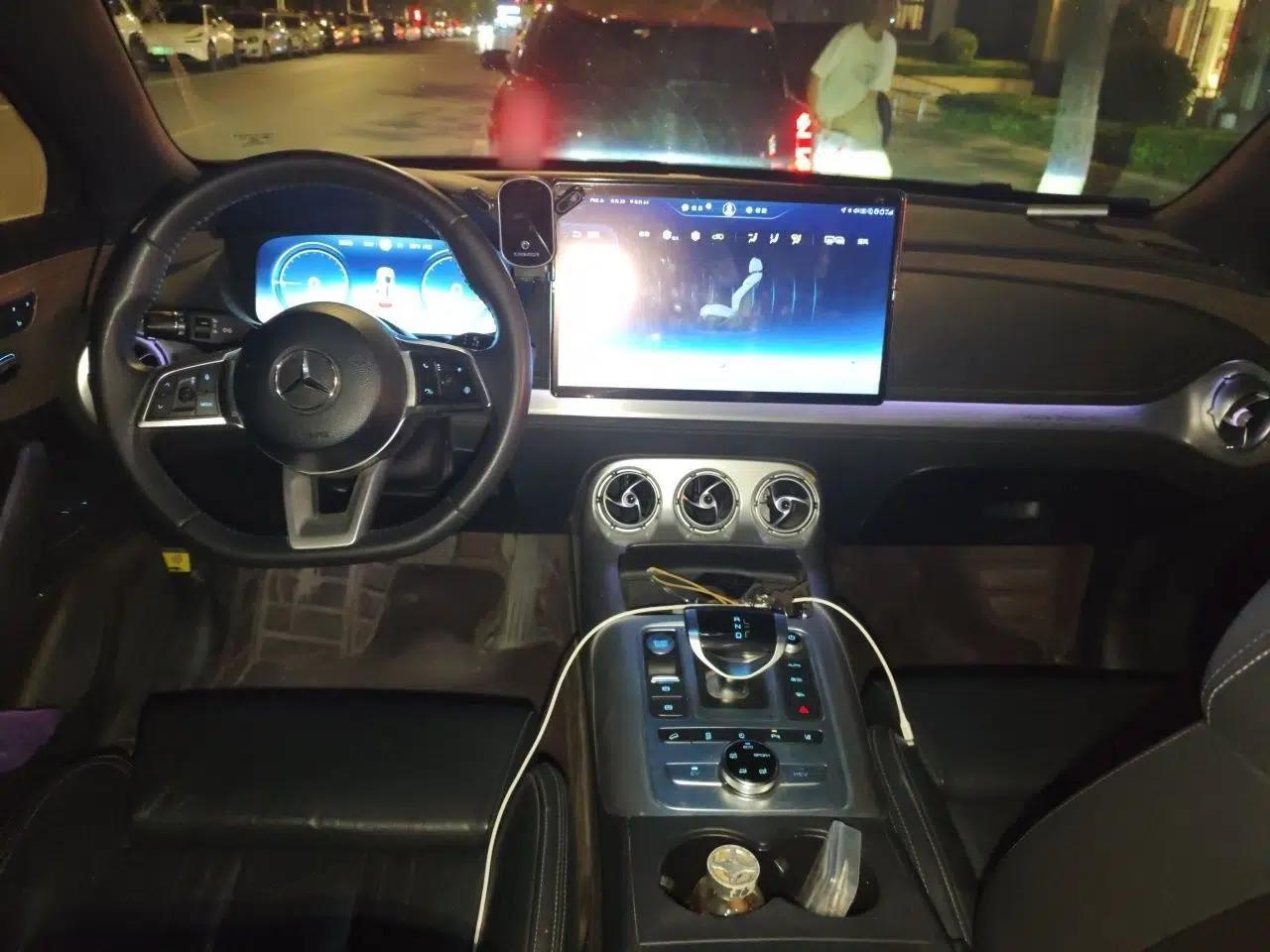 Denza X 2020 PHEV Flagship Edition — миниатюра 10