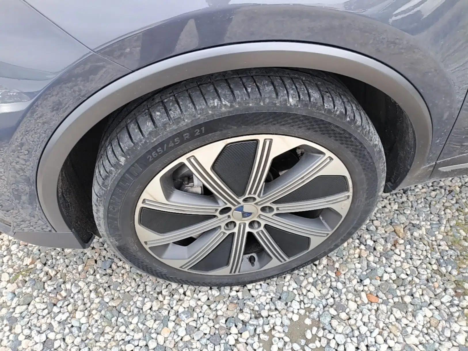 Denza N8 2023 Four-Wheel Drive Ultra-Hybrid Flagship Six-Seater Version — миниатюра 8