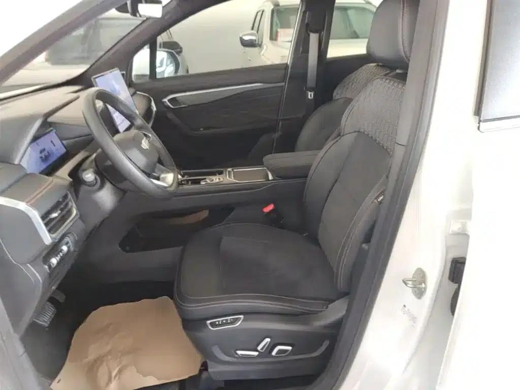 Geely Haoyue L 2025 2.0T DCT Premium Edition — миниатюра 15