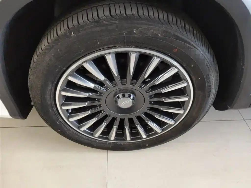 Geely Haoyue L 2025 2.0T DCT Premium Edition — миниатюра 23