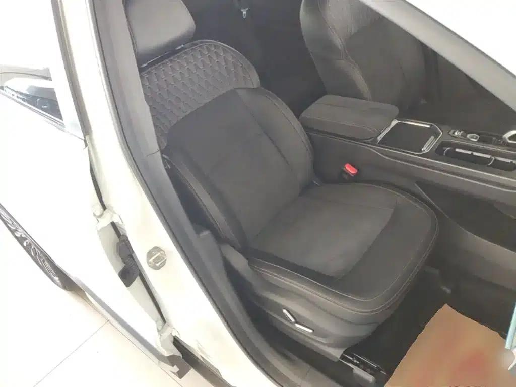 Geely Haoyue L 2025 2.0T DCT Premium Edition — миниатюра 25